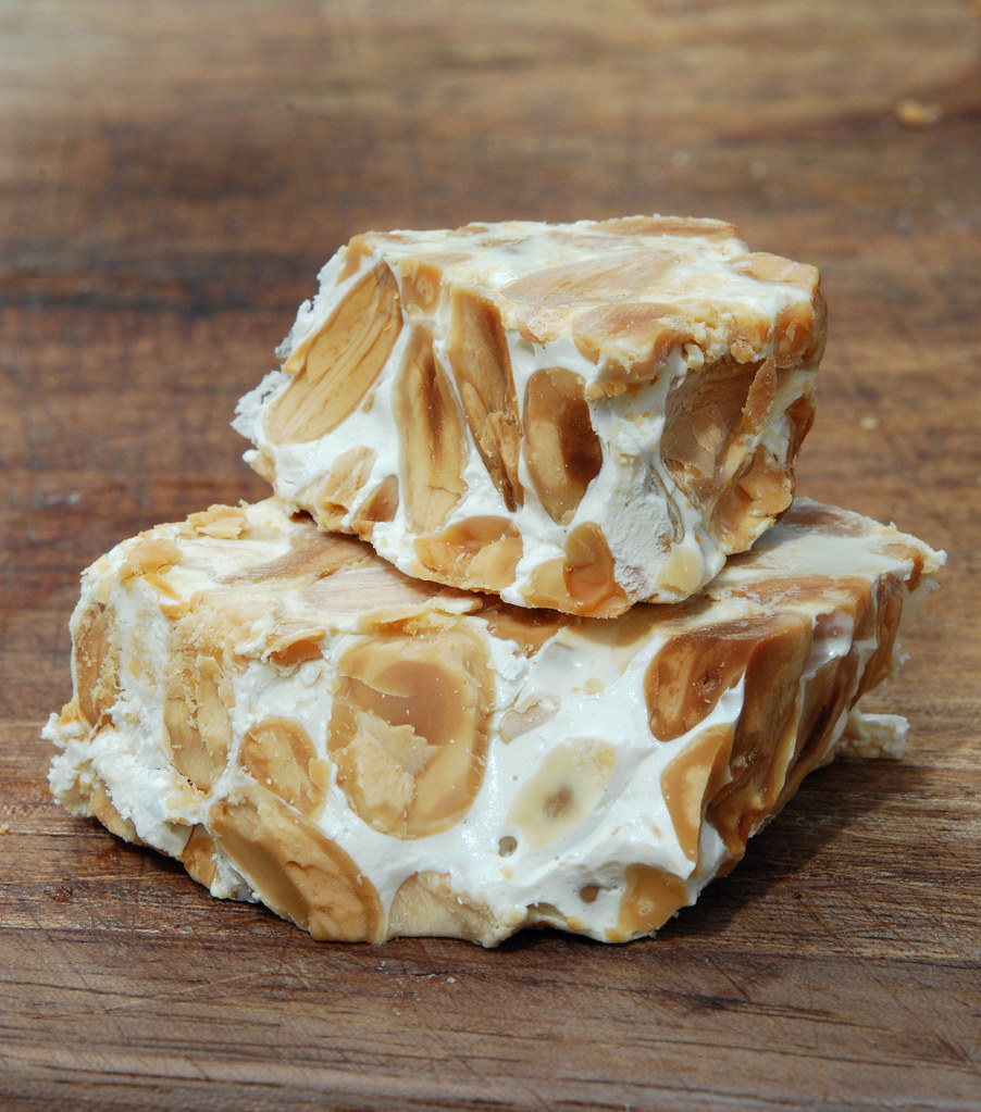 TURRON